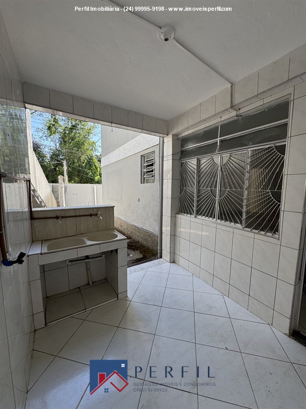 Casa a Venda no Comercial em Resende - Foto do Im�vel