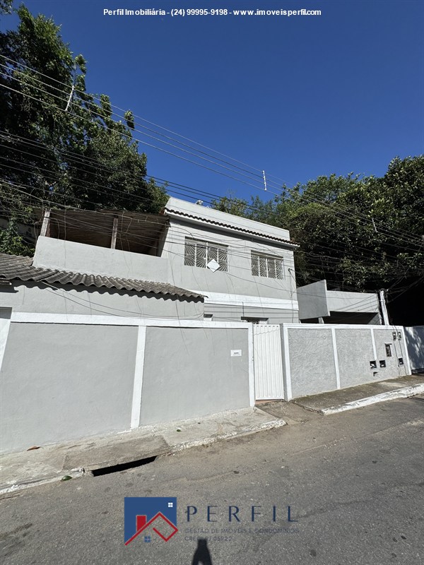 Casa a Venda no Comercial em Resende - Foto do Im�vel