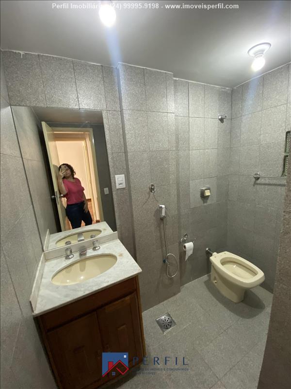 Apartamento para Alugar no Campos Elíseos em Resende