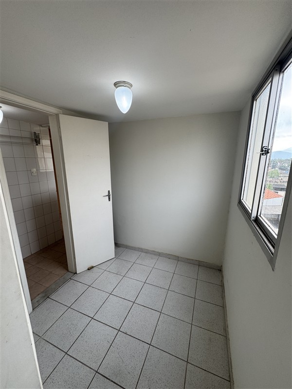 Apartamento para Venda ou Alugar no Vila Julieta em Resende - Foto do Imvel