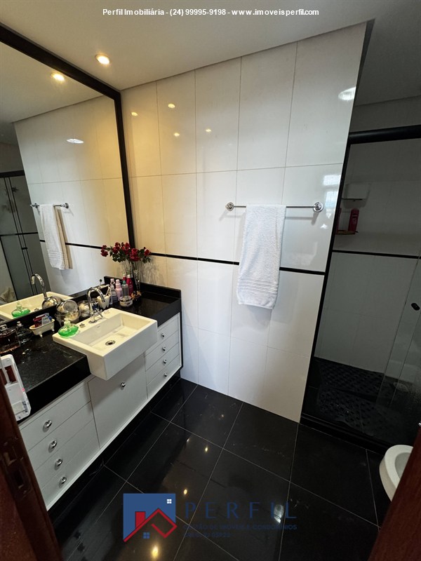 Apartamento a Venda no Centro em Resende - Foto do Im�vel