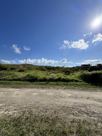 Terreno à Venda