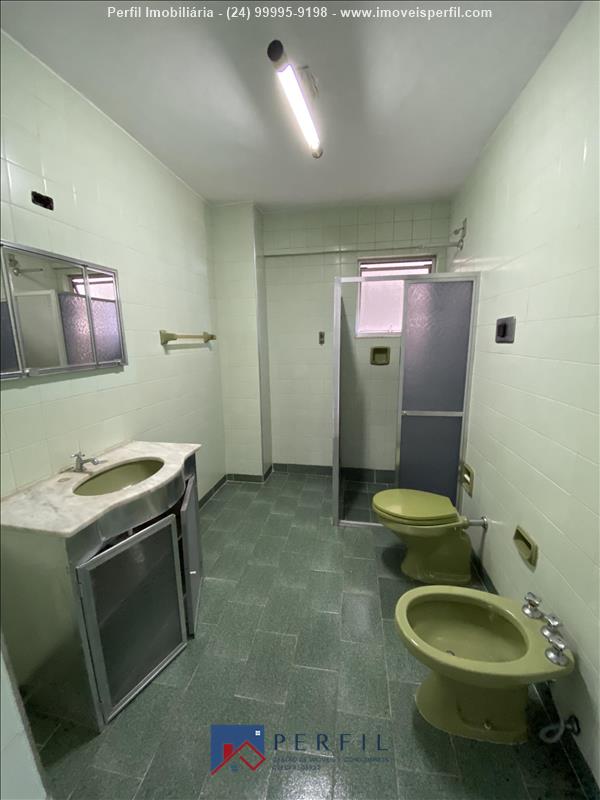 Apartamento a Venda no Centro em Resende