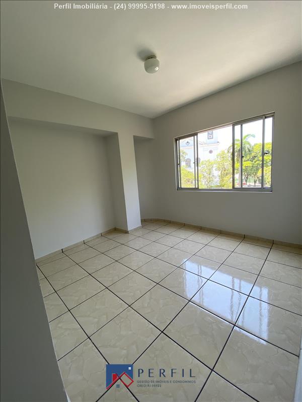 Apartamento a Venda no Centro em Resende