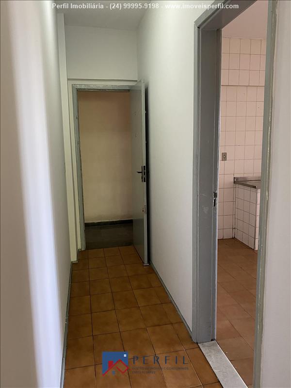 Apartamento a Venda no Centro em Resende