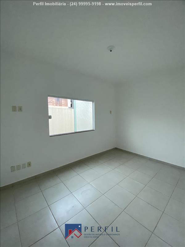 Apartamento para Alugar no Montese em Resende