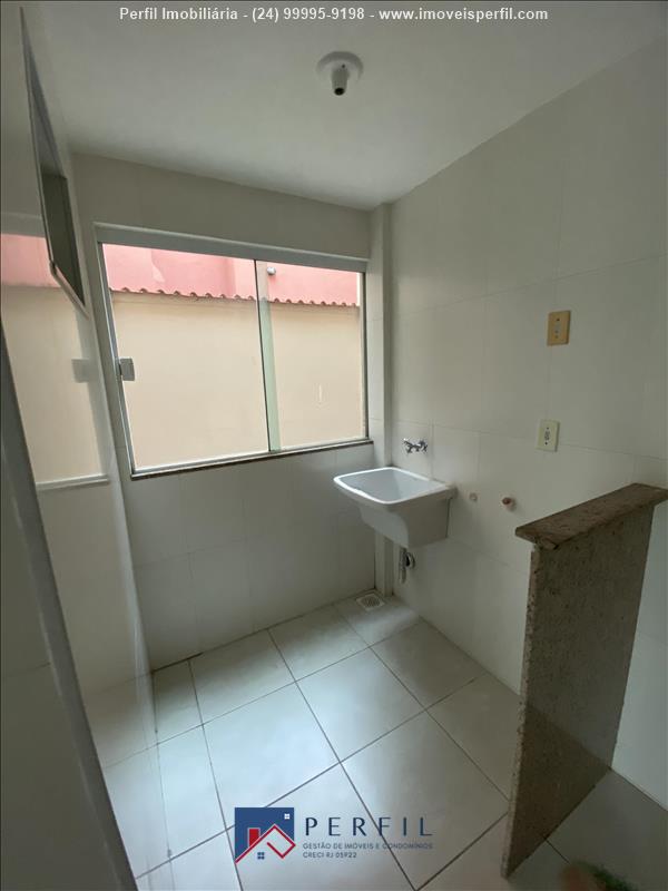 Apartamento para Alugar no Montese em Resende