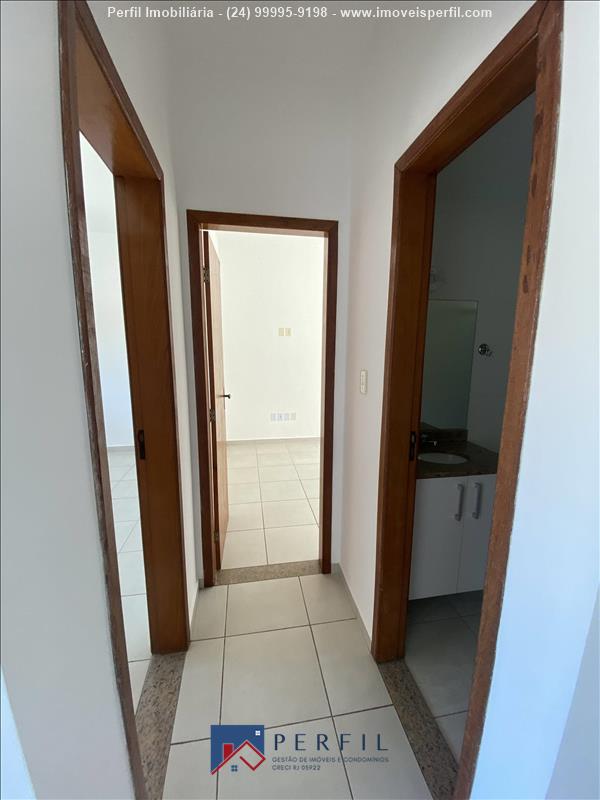 Apartamento para Alugar no Montese em Resende