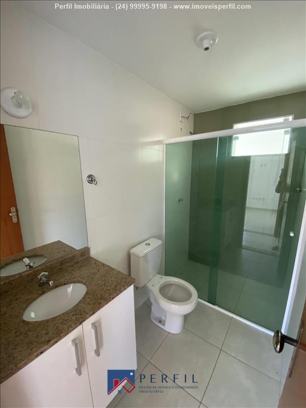 Apartamento para Alugar no Montese em Resende