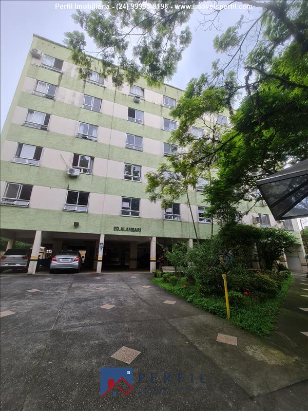 Apartamento a Venda no Comercial em Resende