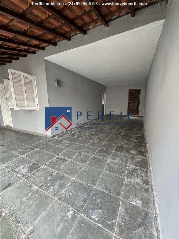 Casa para Alugar no Vila Santa Cecília em Resende