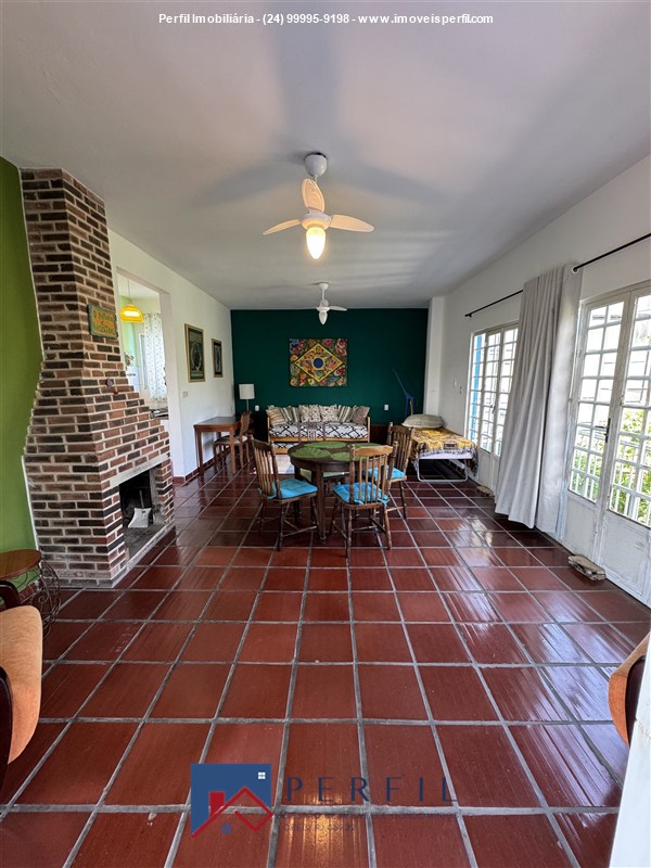 Casa para Alugar no Penedo em Itatiaia - Foto do Imvel