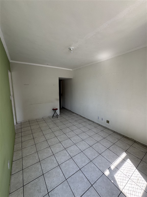 Apartamento para Venda ou Alugar no Comercial em Resende - Foto do Imvel