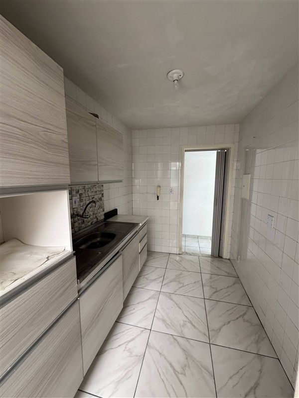 Apartamento para Venda ou Alugar no Comercial em Resende - Foto do Imvel