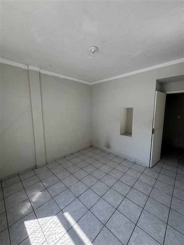 Apartamento para Venda ou Alugar no Comercial em Resende - Foto do Imvel